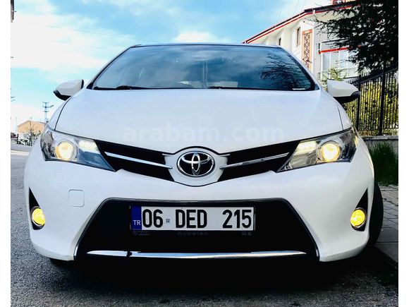  Sahibinden Toyota Auris 1.6 Active Skypack 2014 Model 