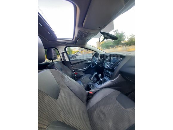 2012 MODEL 1.6 TDCİ SANRUFFLU KOLTUK ISITMALI TİTANIUM X PAKET FORD FOCUS 