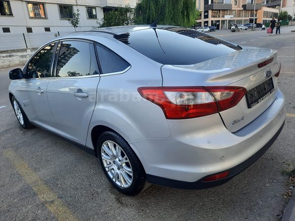 2012 MODEL 1.6 TDCİ SANRUFFLU KOLTUK ISITMALI TİTANIUM X PAKET FORD FOCUS 