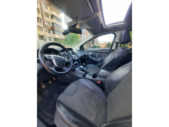 2012 MODEL 1.6 TDCİ SANRUFFLU KOLTUK ISITMALI TİTANIUM X PAKET FORD FOCUS 