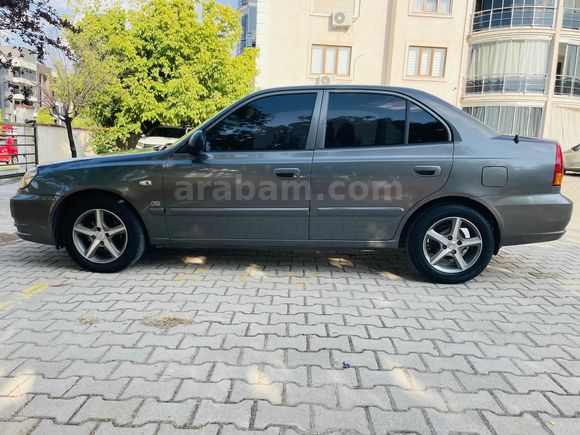 Sahibinden Hyundai Accent 1.5 CRDi Admire 2003 Model 