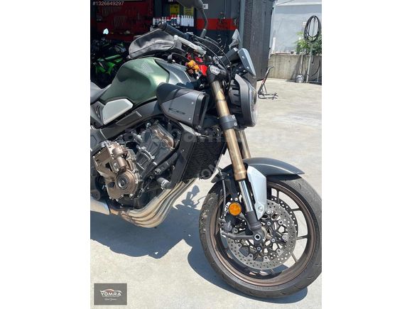 YOMRA | 2024 HONDA CB650R E-CLUTCH | LANSMAN RENK+SERVİS BAKIMLI