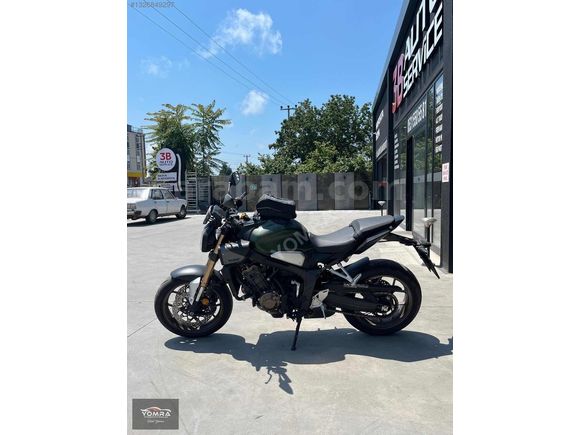 YOMRA | 2024 HONDA CB650R E-CLUTCH | LANSMAN RENK+SERVİS BAKIMLI
