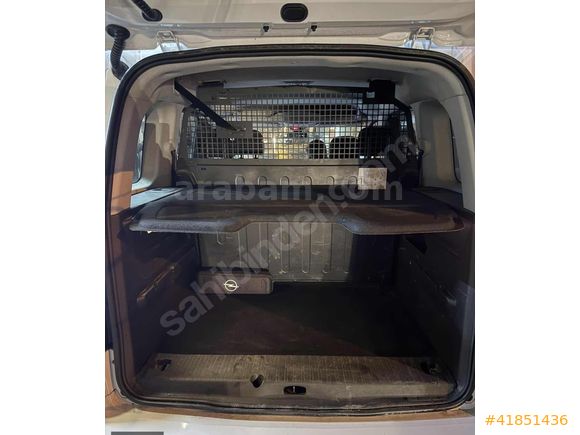 YILDIZ MOTORS'DAN 2024 OPEL COMBO 1.5 EDİTİON HATASIZ