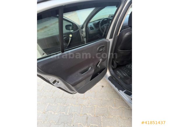 ATA OTOMOTİVDEN 2005 MODEL MEGANE 2 DEĞİŞENSİZ FULL BAKIMLI