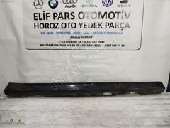BMW F30 SİYAH SAĞ MARŞPİYEL KAPLAMASI