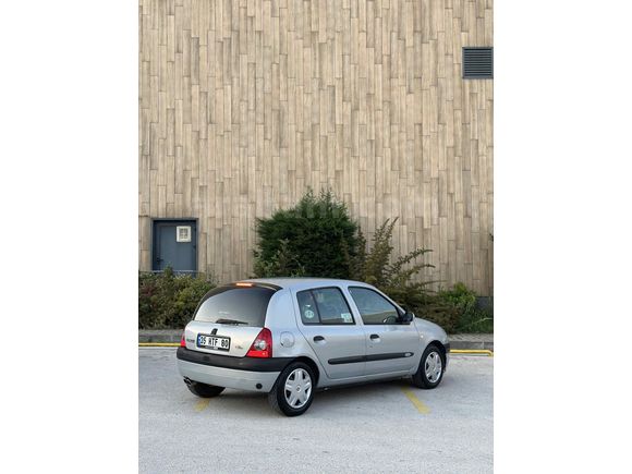 Sahibinden Renault Clio 1.4 RTA 2001 Model 