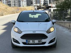YENİ KASA DEGİŞENSİZ HASARSIZ EMSALSİZ FORD  FİESTA 228 BİNDE