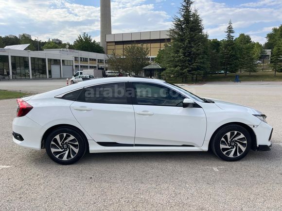 Sahibinden Honda Civic 1.6i DTEC Elegance 2018 Model 
