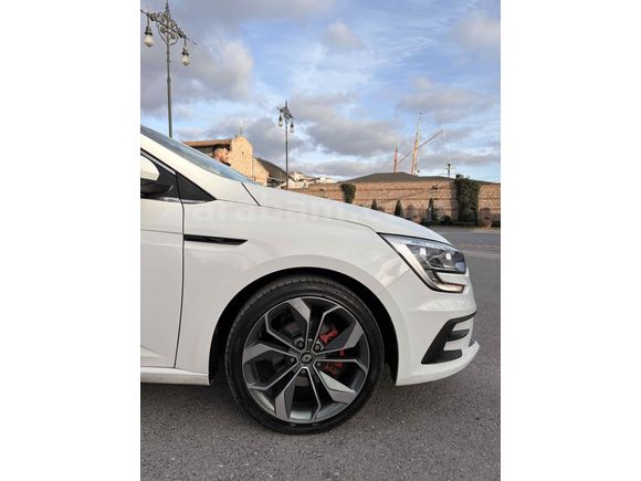 Sahibinden Renault Megane 1.3 TCe Joy 2023 Model 