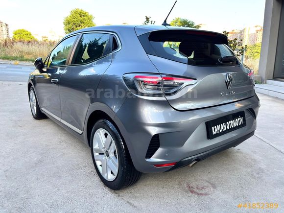 2023 CLİO 5-EVOLUTİON-G.GÖRÜŞ-KATLANIR AYNA-CAR-PLAY DEĞİŞEN YOK-TRAMER YOK-HATASIZ-K.KART