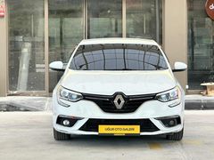 RENAULT MEGANE 1.3 TCE EDC