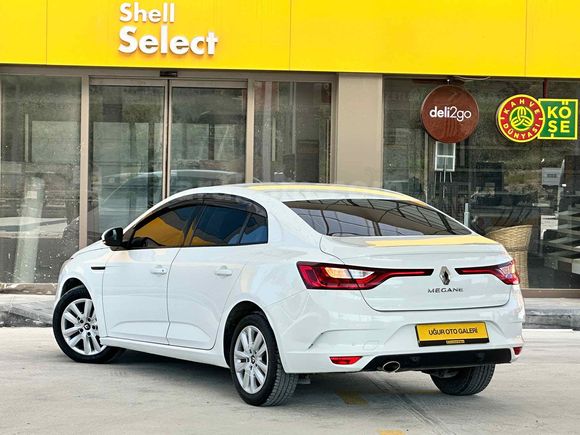 Galeriden Renault Megane 1.3 TCe Joy 2020 Model Hatay