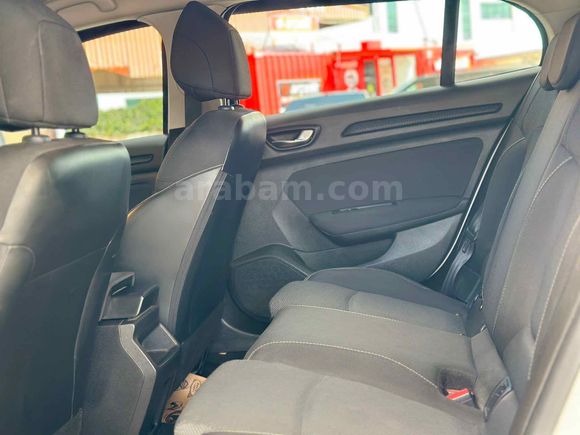 Galeriden Renault Megane 1.3 TCe Joy 2020 Model Hatay