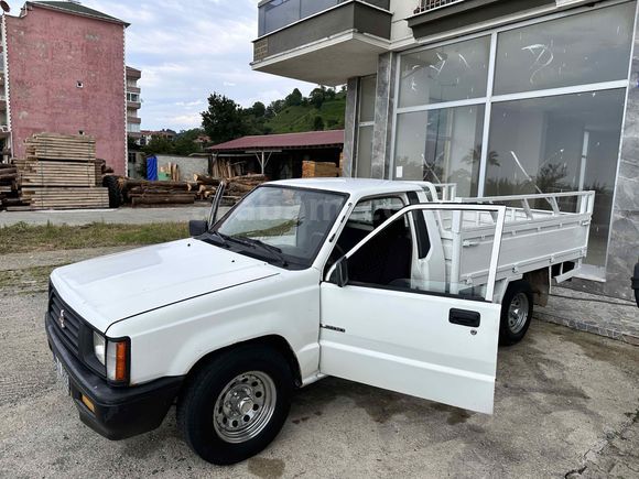 Galeriden Mitsubishi L 200 TEK KABİN-KREDİ  KARTI-VG AUTO