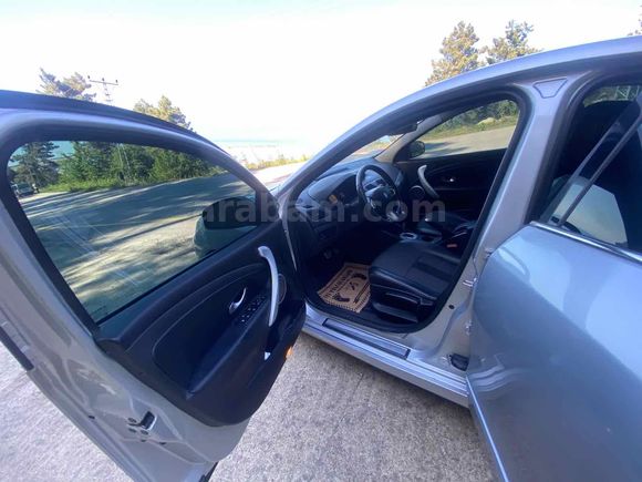 Galeriden Renault Fluence 1.5 dCi Bold Edition 2012 Model Ordu