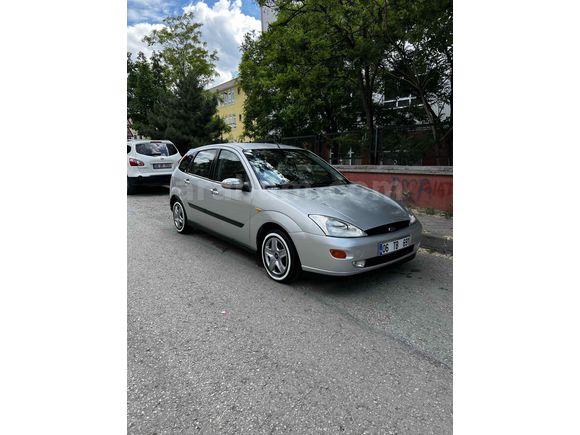 Sahibinden Ford Focus 1.6 Ambiente 2000 Model 