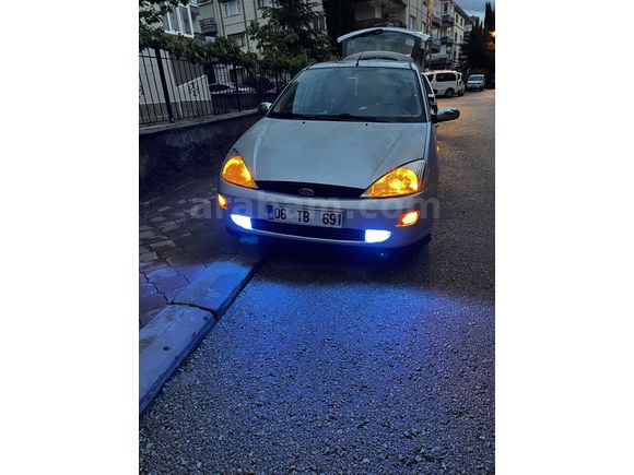 Sahibinden Ford Focus 1.6 Ambiente 2000 Model 