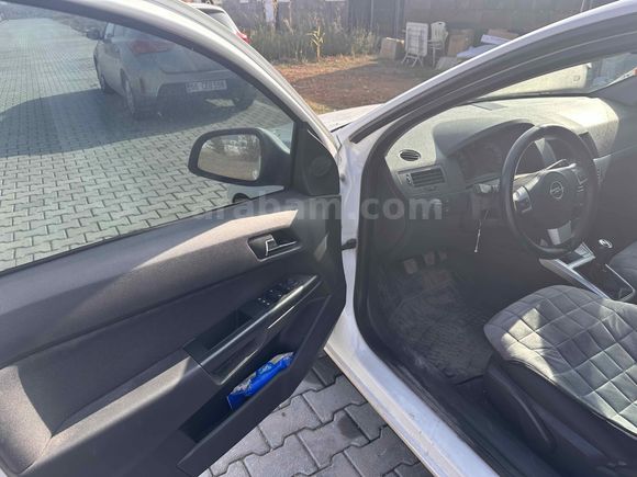Sahibinden Opel Astra 1.6 Essentia 2013 Model 