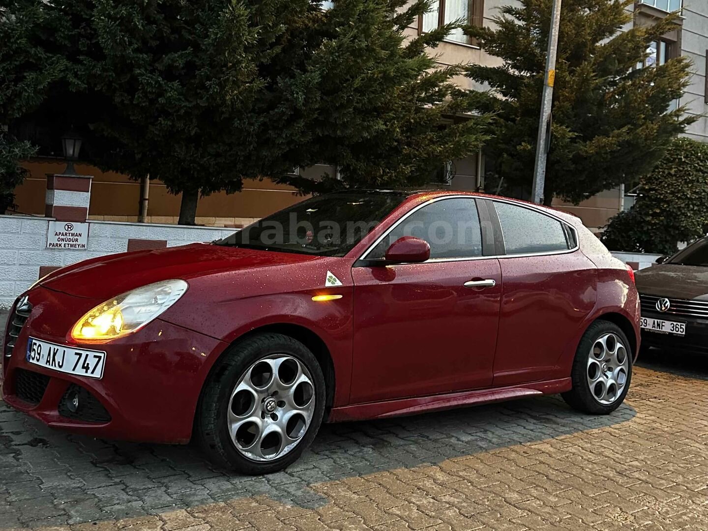 Sahibinden Alfa Romeo Giulietta 1.6 JTD Distinctive 2011 Model Tekirdağ 256.000 km Kırmızı 3