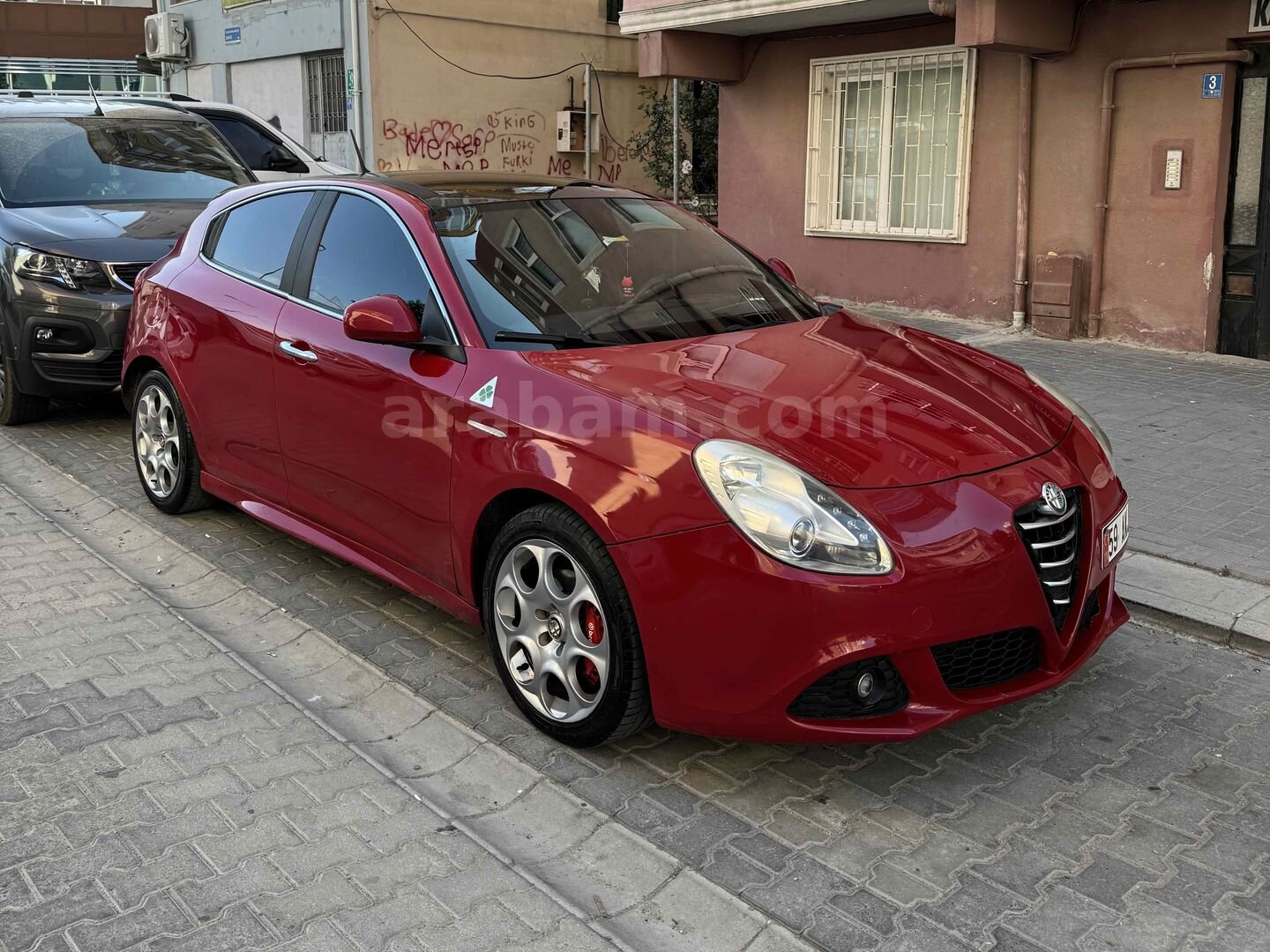 Sahibinden Alfa Romeo Giulietta 1.6 JTD Distinctive 2011 Model Tekirdağ 256.000 km Kırmızı 1