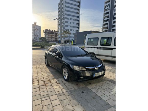 Sahibinden Honda Civic 1.6i VTEC Elegance 2010 Model 