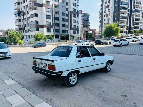 Galeriden Renault R 9 1.4 Spring 1992 Model Gaziantep
