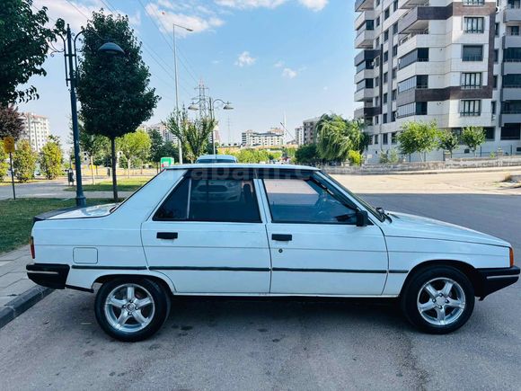 Galeriden Renault R 9 1.4 Spring 1992 Model Gaziantep