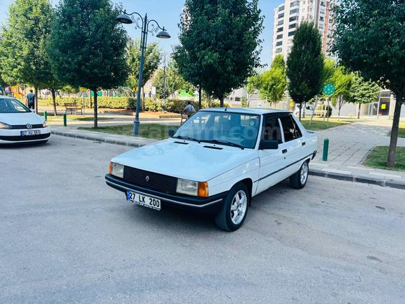 Galeriden Renault R 9 1.4 Spring 1992 Model Gaziantep