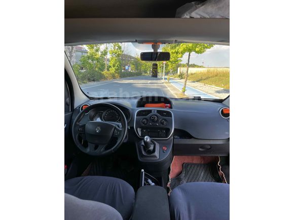 Sahibinden Renault Kangoo Multix 1.5 dCi Touch 2019 Model 