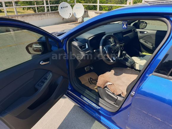 Sahibinden Renault Clio 1.0 TCe Techno Esprit Alpine 2024 Model