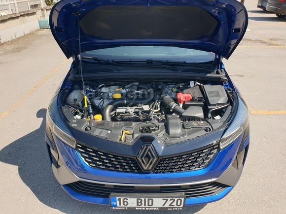Sahibinden Renault Clio 1.0 TCe Techno Esprit Alpine 2024 Model