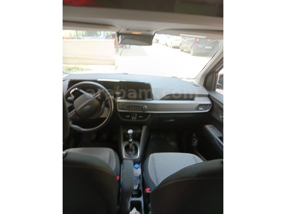 Sahibinden Ford Tourneo Courier 1.5 EcoBlue Titanium 2024 Model