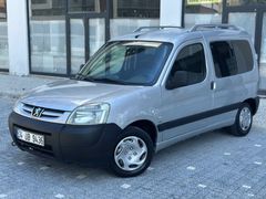 Galeriden Peugeot Partner 2.0 HDI Comfort 2003 Model Afyonkarahisar