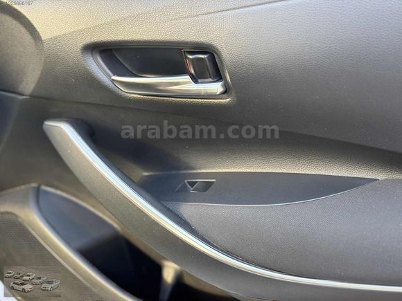 2019 7000 KM COROLLA 1.6 OTM BOYASIZ KK TAKSİT