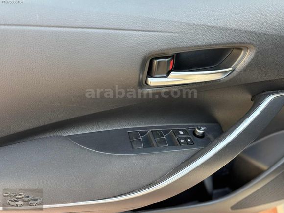 2019 7000 KM COROLLA 1.6 OTM BOYASIZ KK TAKSİT