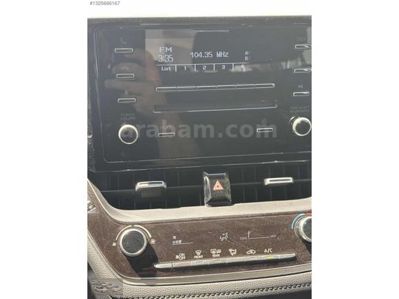 2019 7000 KM COROLLA 1.6 OTM BOYASIZ KK TAKSİT