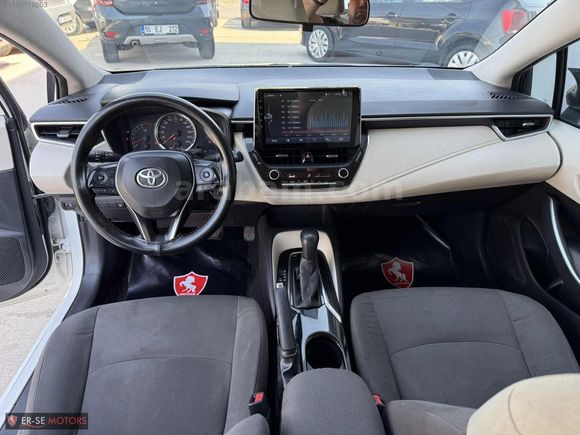 TOYOTA COROLLA 1.6 VİSİON MULTİDRİVE S HATASIZ BOYASIZ BAKIMLI
