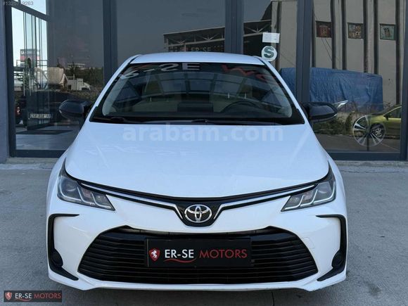 TOYOTA COROLLA 1.6 VİSİON MULTİDRİVE S HATASIZ BOYASIZ BAKIMLI