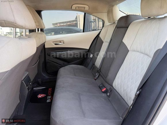 TOYOTA COROLLA 1.6 VİSİON MULTİDRİVE S HATASIZ BOYASIZ BAKIMLI