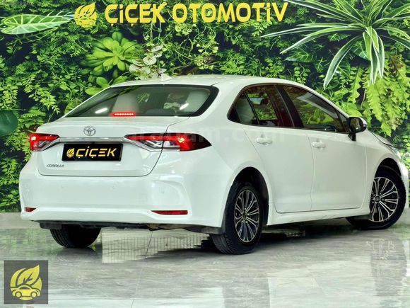 2020 COROLLA / 1.6 VİSİON / HATASIZ / TRAMERSİZ / SERVİS BAKIMLI