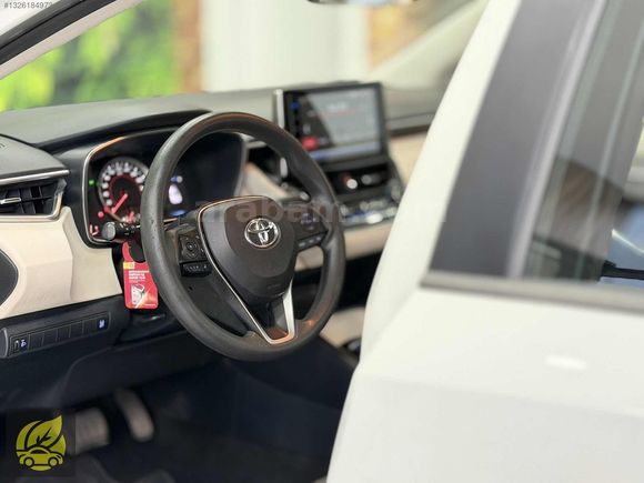 2020 COROLLA / 1.6 VİSİON / HATASIZ / TRAMERSİZ / SERVİS BAKIMLI