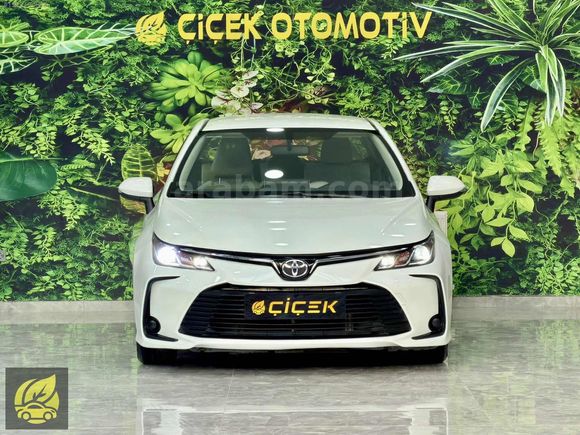 2020 COROLLA / 1.6 VİSİON / HATASIZ / TRAMERSİZ / SERVİS BAKIMLI