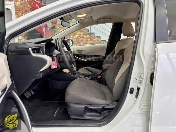 2020 COROLLA / 1.6 VİSİON / HATASIZ / TRAMERSİZ / SERVİS BAKIMLI