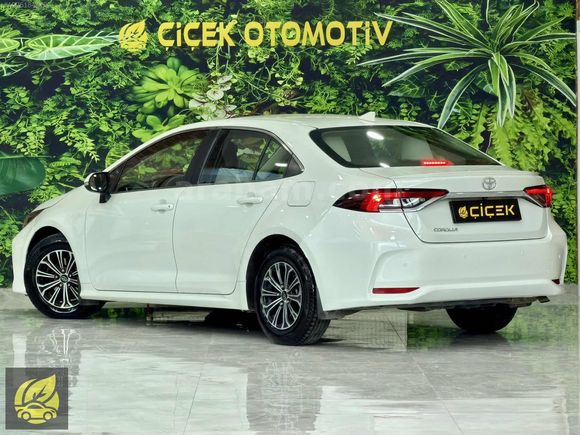 2020 COROLLA / 1.6 VİSİON / HATASIZ / TRAMERSİZ / SERVİS BAKIMLI