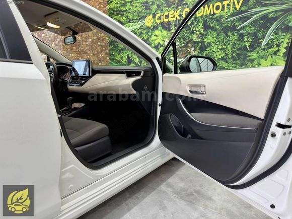 2020 COROLLA / 1.6 VİSİON / HATASIZ / TRAMERSİZ / SERVİS BAKIMLI