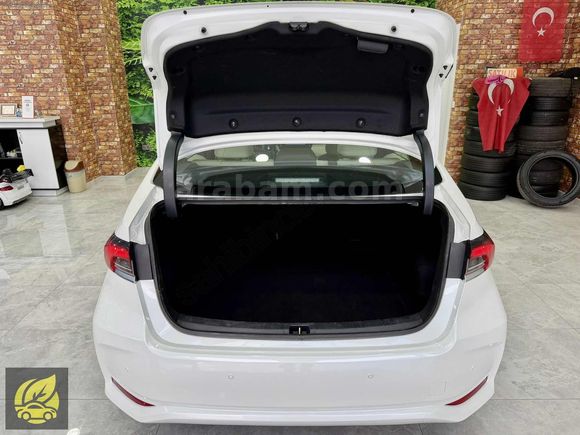 2020 COROLLA / 1.6 VİSİON / HATASIZ / TRAMERSİZ / SERVİS BAKIMLI