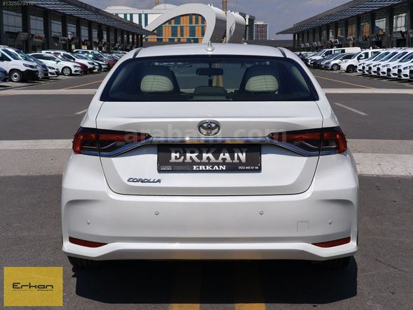 2019 COROLLA LPĞ li1.6 VİSİON ÇELİK JANT GERİ GÖRÜŞ 120.000 KM