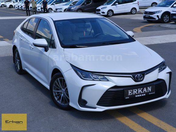 2019 COROLLA LPĞ li1.6 VİSİON ÇELİK JANT GERİ GÖRÜŞ 120.000 KM