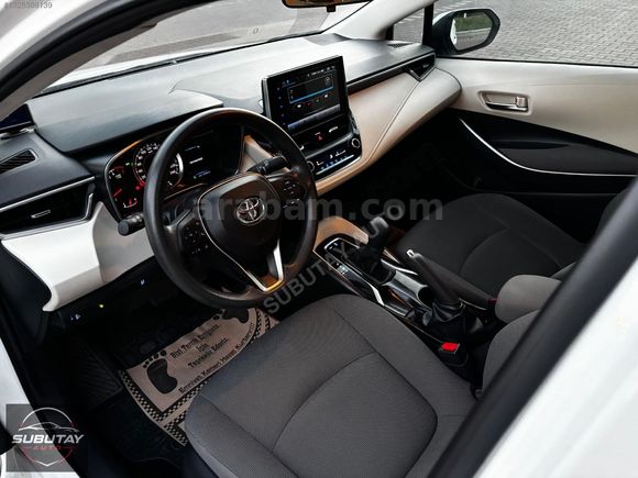 2020 HATASIZ TOYOTA COROLLA//ÇELİK JANT// EKRAN//ÖN PARK SENSÖRÜ
